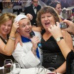 opera singing waiter flirt's again!