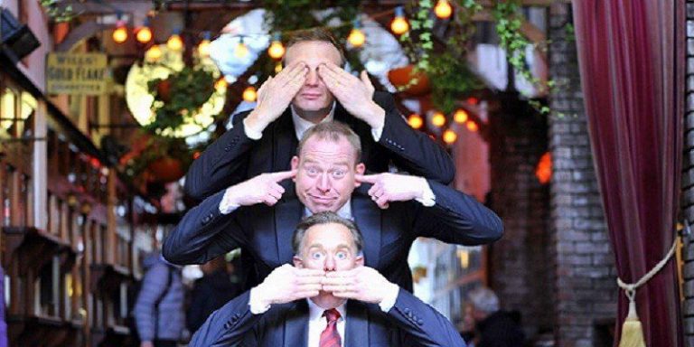 irish singing opera waiters